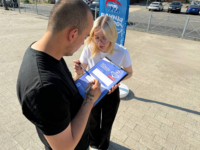 В Волоколамске работают мобильные пункты сбора предложений в народную программу партии «Единая Россия»