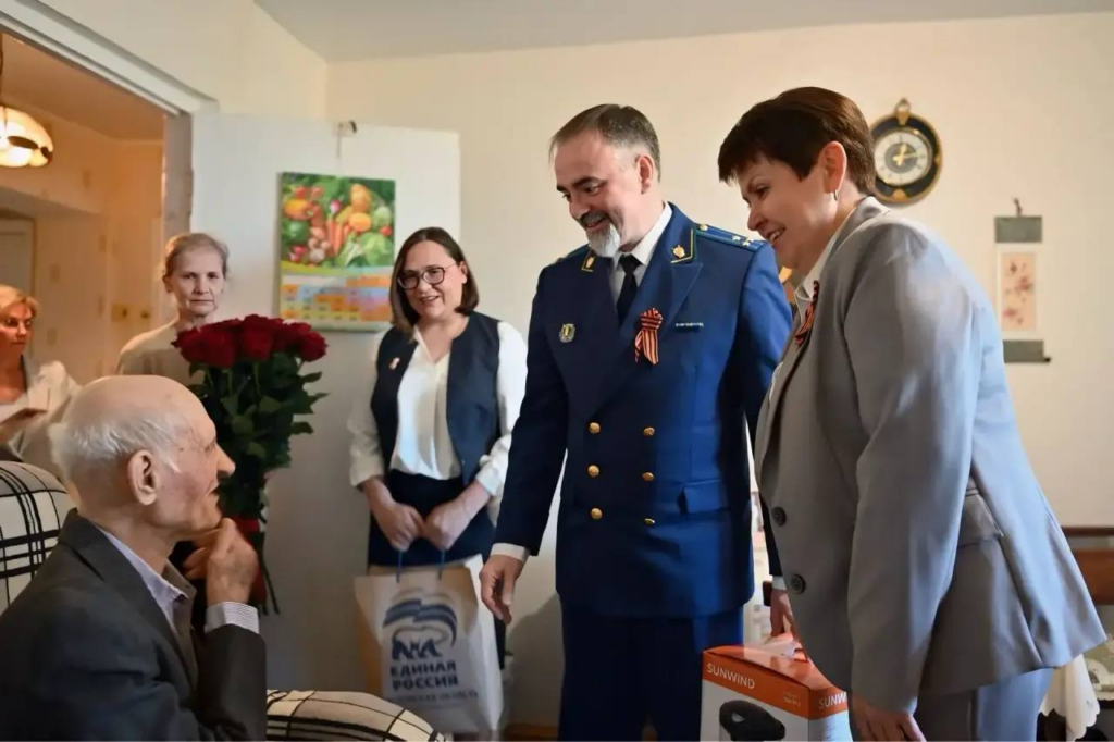 В Волоколамском округе поздравили ветерана Великой Отечественной войны Виктора Ивановича Дриго с наступающим Днём Победы