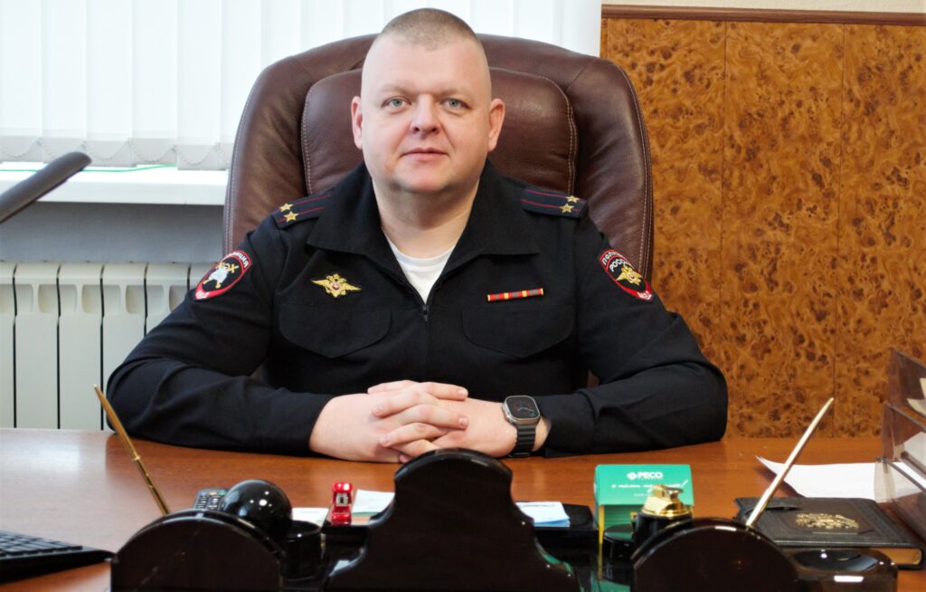 В отделе Госавтоинспекции округа прошел брифинг, посвященный социальному раунду по безопасности «Некуда спешить» В отделе Госавтоинспекции округа прошел брифинг, посвященный социальному раунду по безопасности «Некуда спешить»