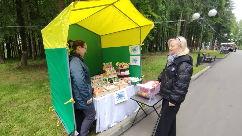 Волоколамские мастера представили свои работы на празднике ко Дню защиты детей