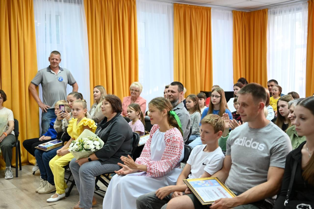 Активные семьи Волоколамска поздравили с Днем семьи, любви и верности Активные семьи Волоколамска поздравили с Днем семьи, любви и верности
