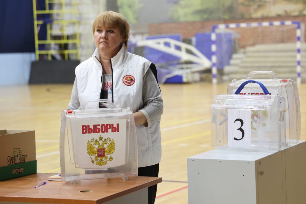 Порядок действий при возникновении чрезвычайных ситуаций на избирательном участке для голосования отработали в Волоколамском округе Порядок действий при возникновении чрезвычайных ситуаций на избирательном участке для голосования отработали в Волоколамском округе