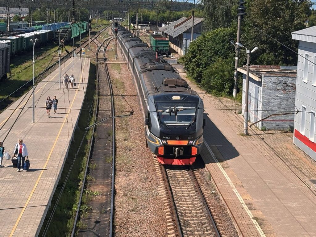 РЖД напоминают жителям Волоколамского округа о правилах безопасности на железной дороге РЖД напоминают жителям Волоколамского округа о правилах безопасности на железной дороге