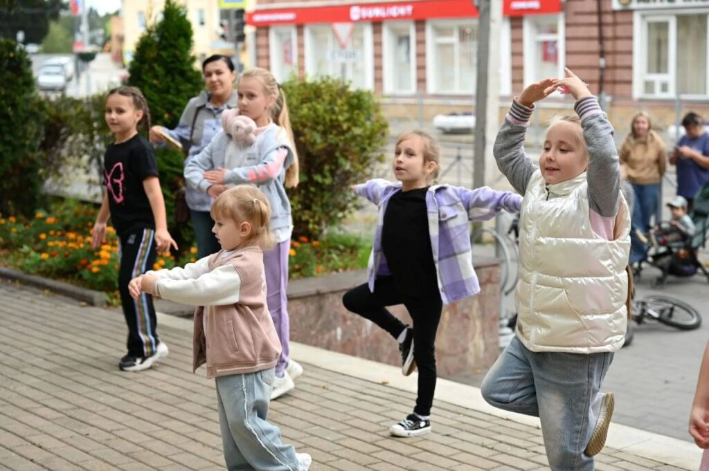 День открытых дверей провели в волоколамском Центре культуры и творчества «Родники» День открытых дверей провели в волоколамском Центре культуры и творчества «Родники»