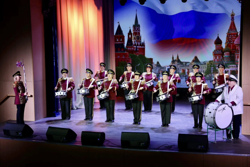 Международный день пожилых людей отметили праздничным концертом в Волоколамске Международный день пожилых людей отметили праздничным концертом в Волоколамске