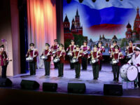 Международный день пожилых людей отметили праздничным концертом в Волоколамске
